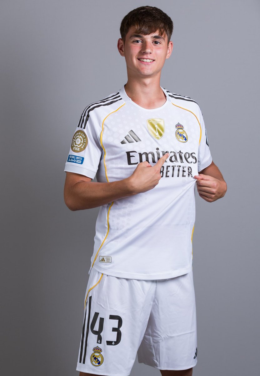 CastillaStats's tweet image. OFFICIAL: 18 year old Diego Aguado is the next player to be promoted from Juvenil A to Castilla!
The centre-back is part of an elite club of young players to make their Real Madrid first team debut before their Castilla debut…
I’m excited to see him play. Welcome, Diego!🇪🇸⚽️