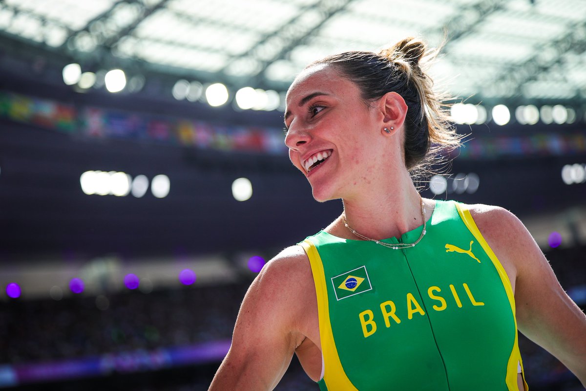 Juliana Campos faz índice para Mundial e ultrapassa a barreira de 4,70 m no salto com vara

surtoolimpico.com.br/juliana-campos…
