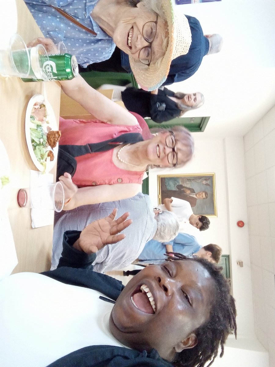 2ush's tweet image. Labour Party one year anniversary UK