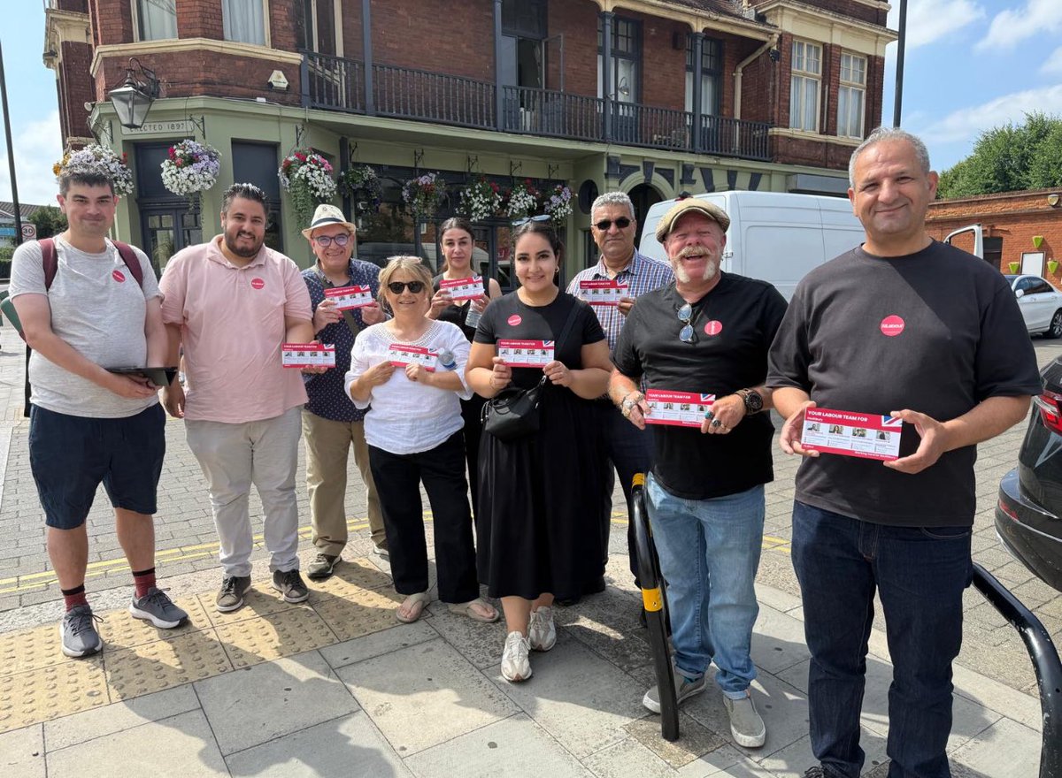 MahmutAksanoglu's tweet image. Great to be out in sunny ☀️Southbury Ward this morning speaking to the residents about the things that matter the most… Many great conversations 👊🏻
#labourdoorstep