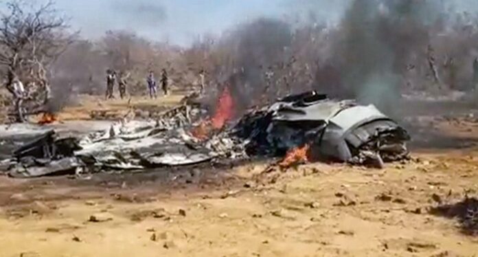 ناکام ترین ائیر فورس 🇮🇳
بھارتی فضائیہ نے گزشتہ 3 دہائیوں میں 550 سے زیادہ طیارے کھوئے، تقریباً 152 پائلٹ مارے گئے، رپورٹ
