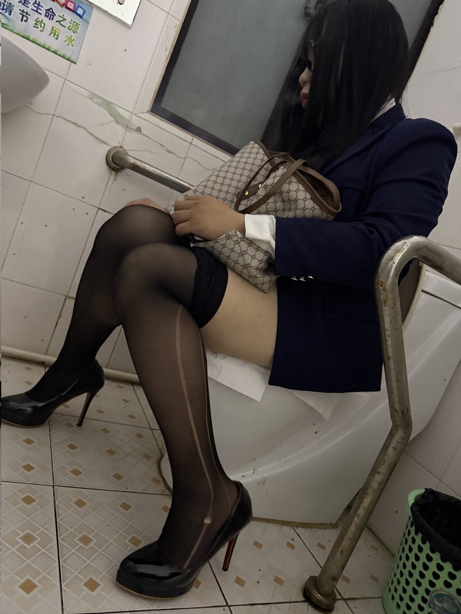 yueng10's tweet photo. #shemale #偽娘日常 https://t.co/GBMwcxNJfD