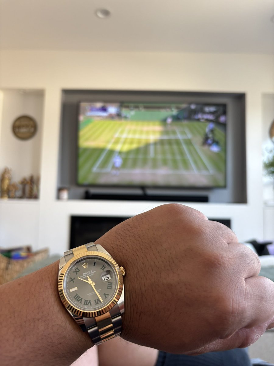 JohnErickson107's tweet photo. In honor of the #WimbeldonFinal:
Rolex OP Datejust 41mm Wimbledon dial! https://t.co/iV9aPEEWI1