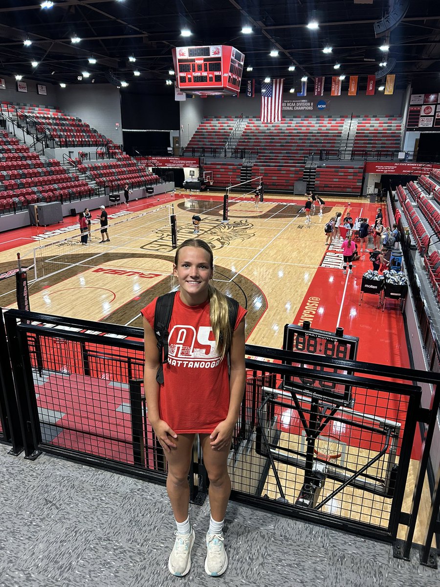 LydieVarnadore's tweet image. Thank you so much to Coach Schroeder and staff for an amazing camp! @SouthAlabamaVB @A5Chattanooga