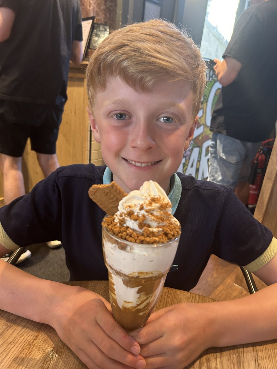 Frances Hodge tweet media