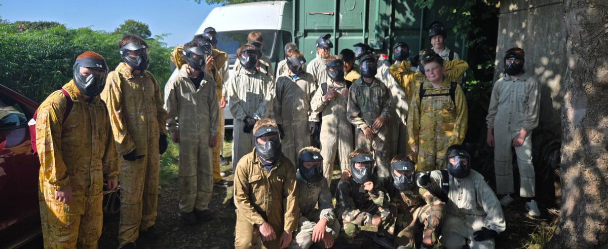 Our U13’s &amp; U13’s Stripes have had a brilliant day at Paintball HQ Manchester for their end of season treat!

A full day of battling in the sun! Thank you to the staff for having us, we all had a blast! 🎨🔫