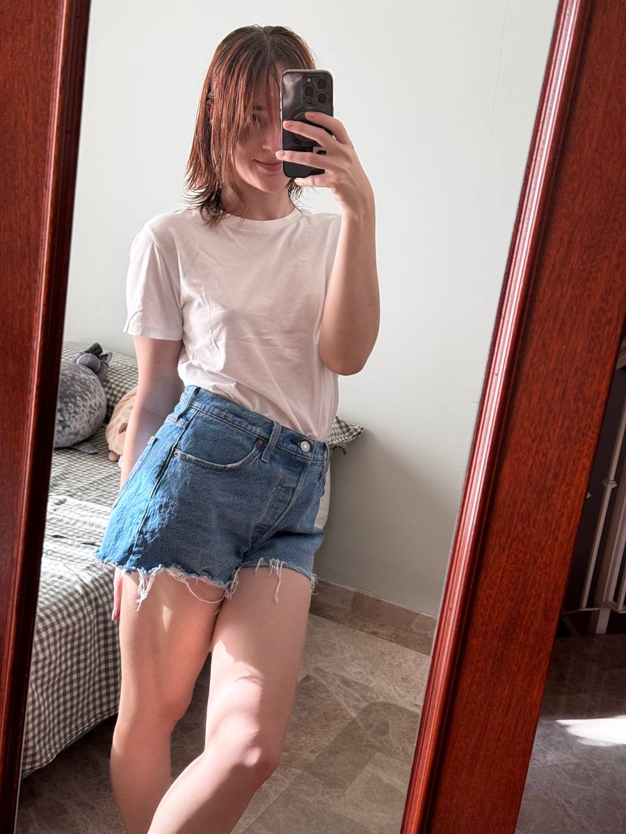 Milashiroki's tweet image. Outfit check ☑️