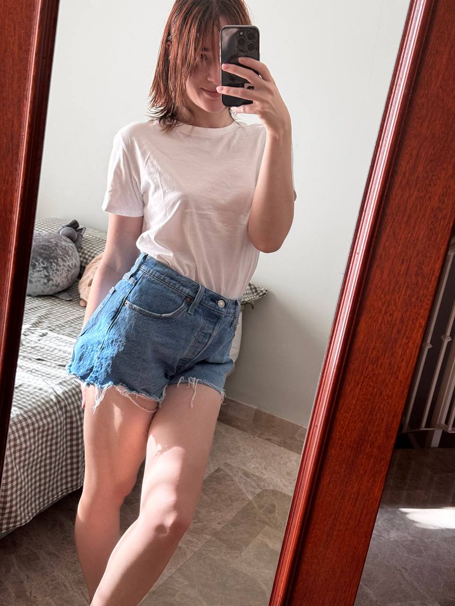 Milashiroki's tweet image. Outfit check ☑️