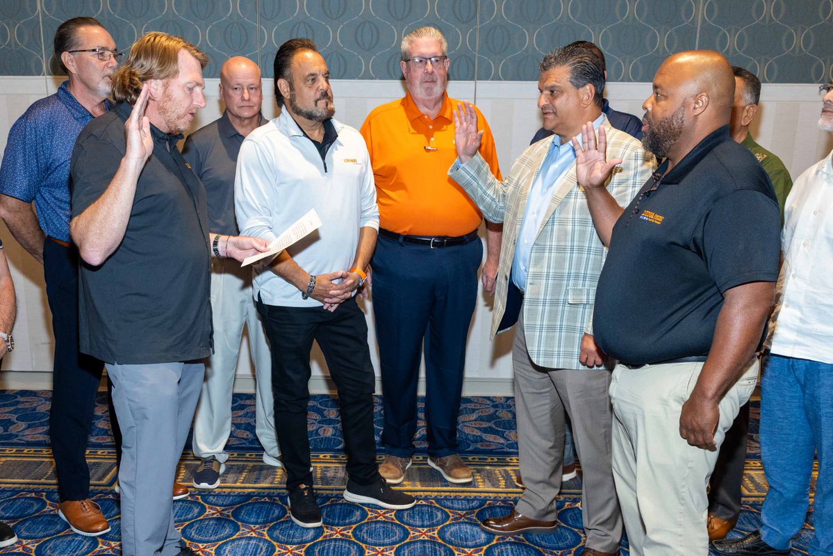 GPBrentBooker's tweet image. Today at our Leadership Conference, we saluted the service of Dennis Martire and Robert Richardson—two relentless leaders whose impact will be felt for generations.
And we welcomed two labor warriors—Phil Ameris and Ryan Boyer—who took the oath and stepped up to help guide this…