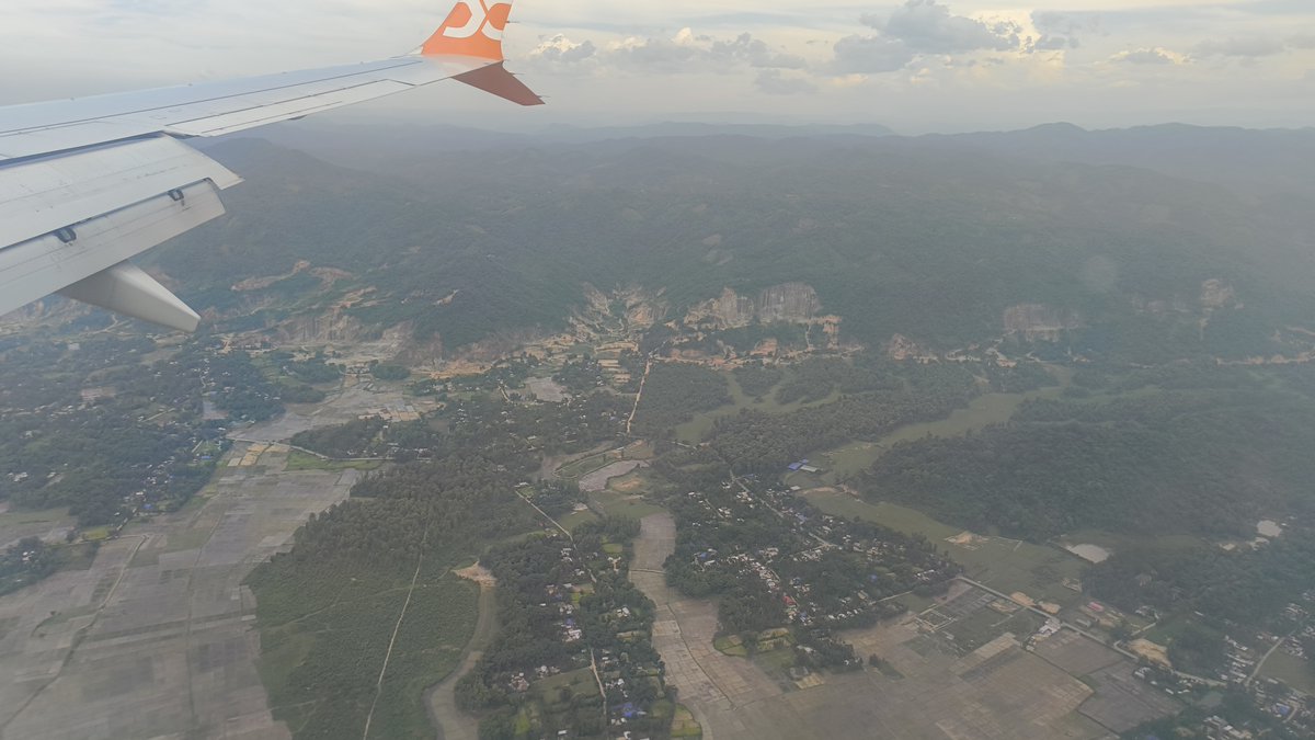 dibarijit's tweet image. I usually write about beauty and hope—not loss.
But today, as my flight approached Guwahati, I looked out the window & felt a deep ache.
The hills—maybe on the Meghalaya side, though the state hardly matters, once green & graceful, now lay wounded and cut. What will be in 20 yrs?