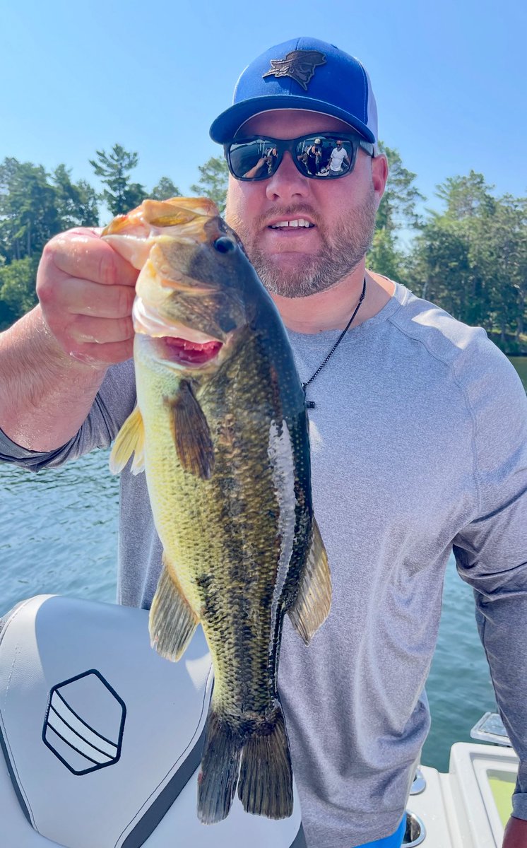 CoachAaronTerry's tweet image. Hooking them on the first day in Minnesota!