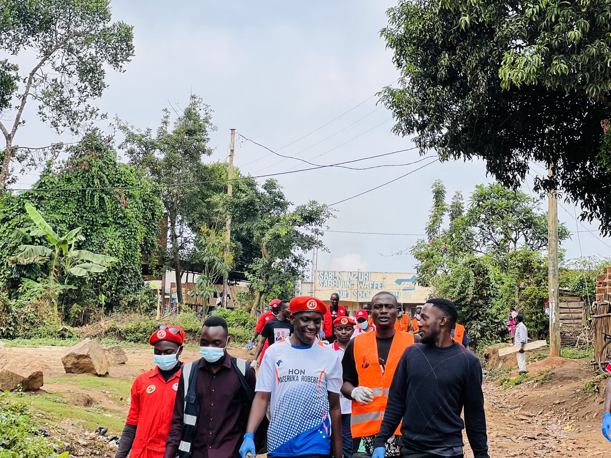 MaserukaRobert's tweet image. We choose to involve in daily activities to improve the health of our citizens.
If we can鈥檛 build hospitals then let鈥檚 be part of making the environment safe for everyone.