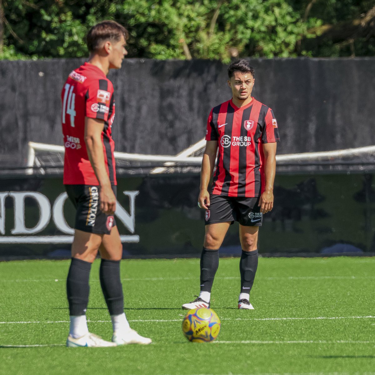 Great feeling to get back on the pitch after spending 7 months out injured.

Thank you to everyone who has supported me throughout the rehab and recovery process🙌