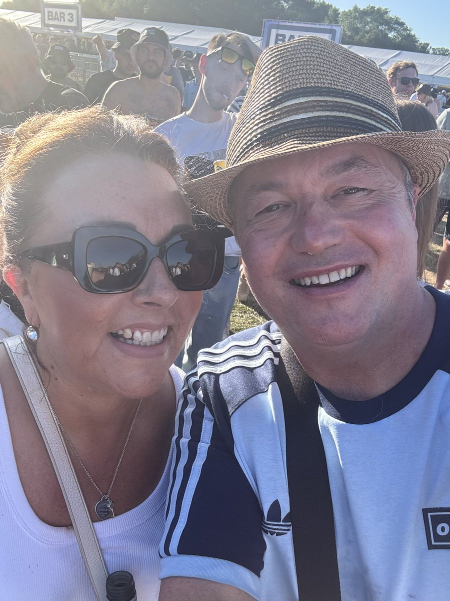 <a href="/DaveSteph_/">Dave Stephens</a>