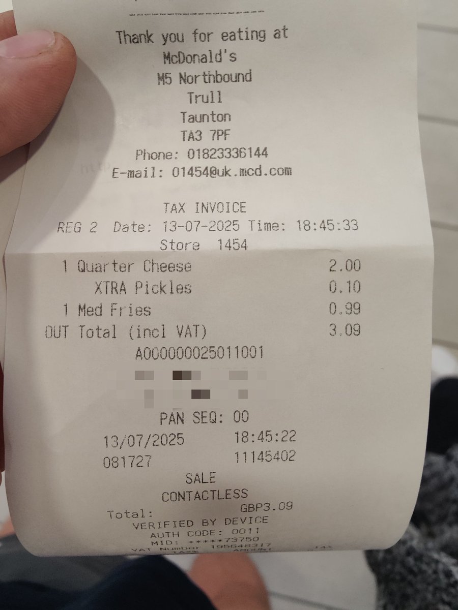 You know it's a bad economy when they charge you for extra pickles at <a href="/McDonaldsUK/">McDonald's UK</a> 😂