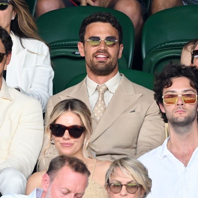 s💥🫧 tweet media