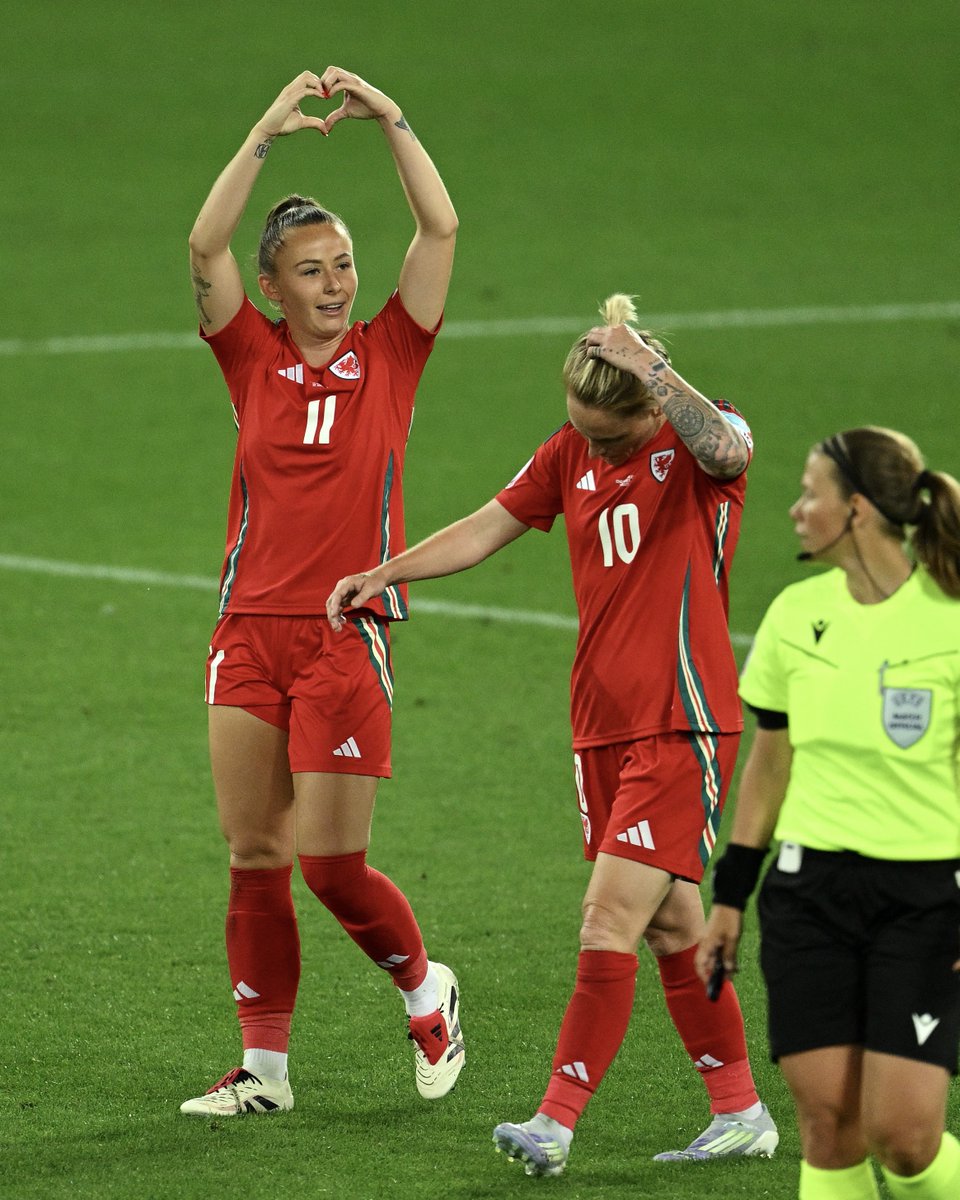 🏴󠁧󠁢󠁷󠁬󠁳󠁿🫶✨

#WEURO2025 || <a href="/Cymru/">Wales 🏴󠁧󠁢󠁷󠁬󠁳󠁿</a>
