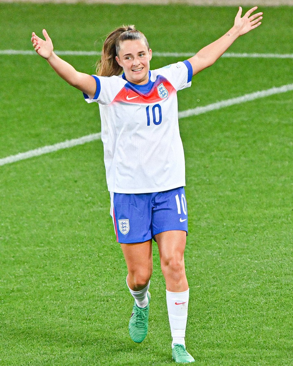 Ella Toone is the only player on record (since 2013) to:

⚽ Score a goal
🅰️ Provide an assist
🤝 Complete 100% of passes

In a single Women’s EUROs match. 

💻 <a href="/OptaJoe/">OptaJoe</a>