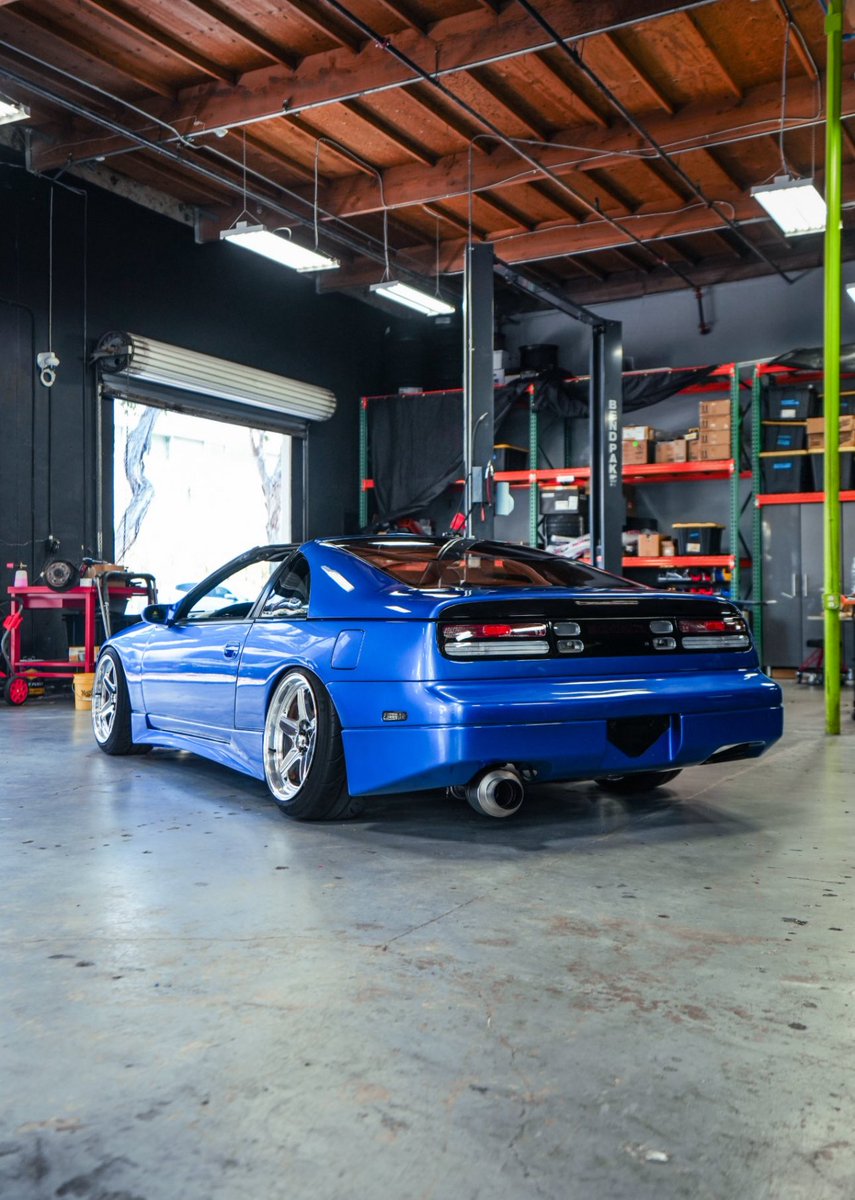 Here is a beautiful Bayside Blue 1990 Nissan 300zx for sale that