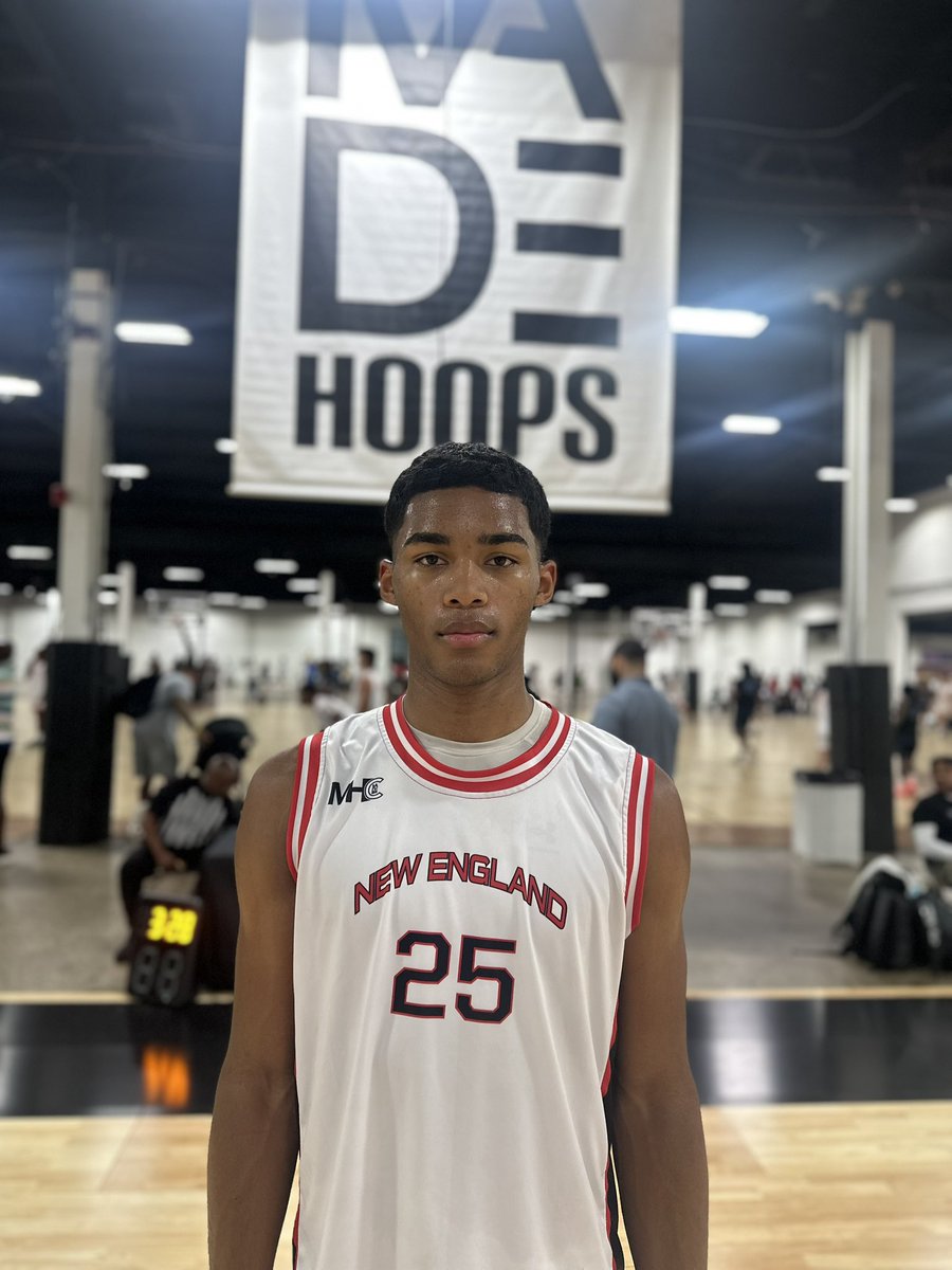 Team New England 16U wins another championship at Summer Live 2, finishing a complete sweep &amp; going undefeated for the week. 

2027 guard Soren Lolonga exploded for 27 points in the chip. Forceful attacker who was unstoppable getting downhill. 

Anthony Vick also added 14 pts