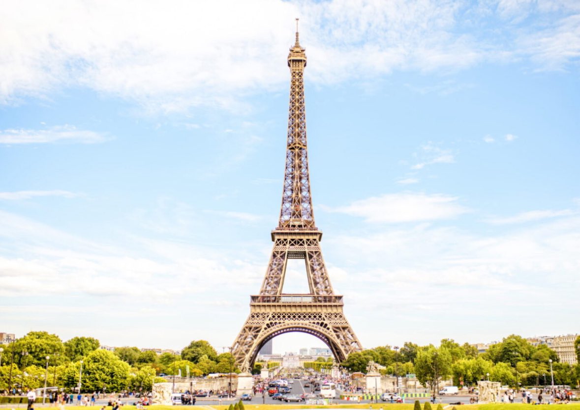 Nuevo en el #Blog de #zapatillasporelmundo 

Los imprescindibles de #París: 30 planes para enamorarte de la #CiudaddeLaLuz

Puedes leerlo aquí: 
zapatillasporelmundo.com/planes-y-escap…