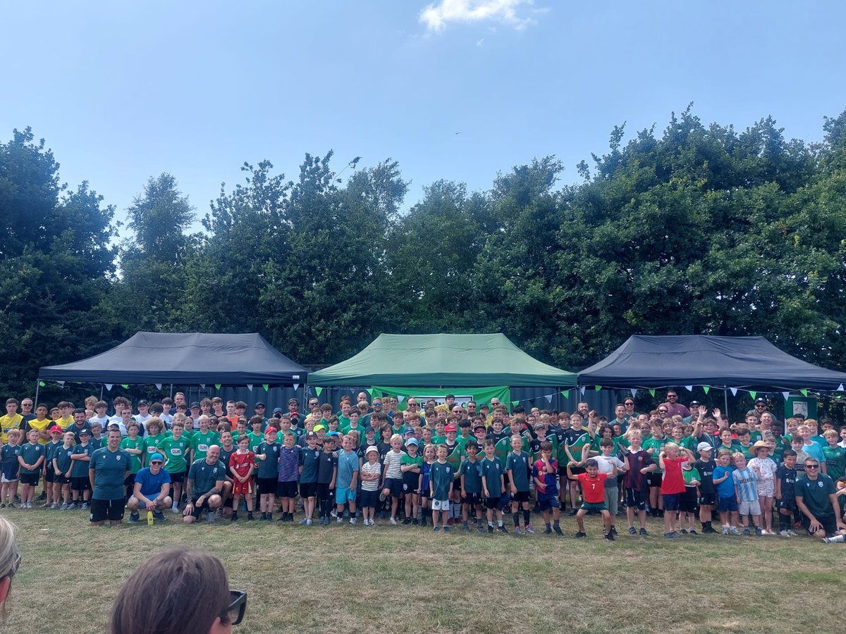 𝙃𝙚𝙧𝙤𝙣 𝙅𝙪𝙣𝙞𝙤𝙧 𝙁𝙤𝙤𝙩𝙗𝙖𝙡𝙡 𝘾𝙡𝙪𝙗 tweet media