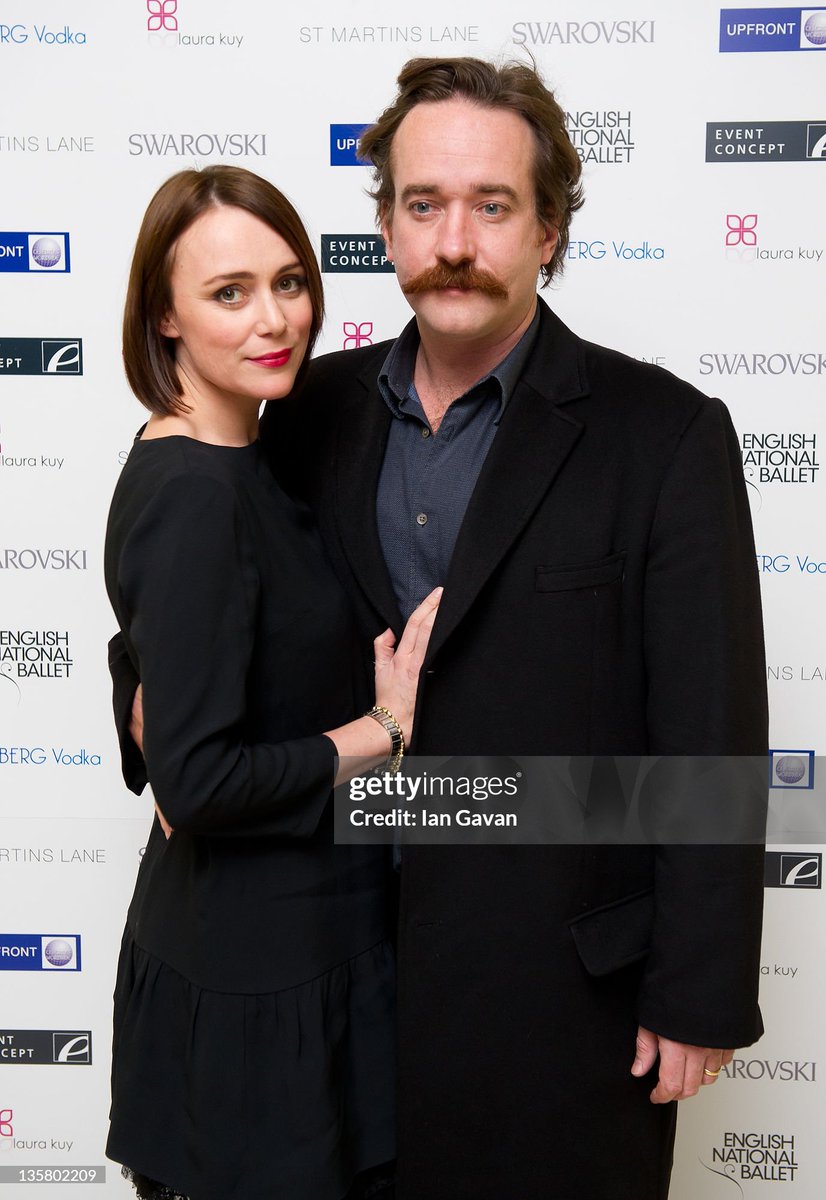 justnotclining's tweet image. Me when i try not to smile too hard so my fake moustache doesn't fall off