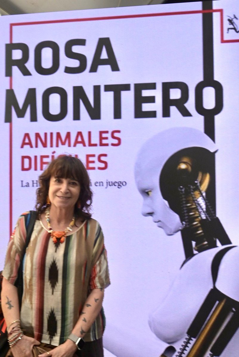snegra's tweet image. “Animales difíciles es una novela sobre el miedo a lo que estamos creando y el vértigo de ser humanos en un mundo incontrolable.”
Rosa Montero, junto a Ana González, nos habló de Bruna Husky y de un futuro aterradoramente presente.
