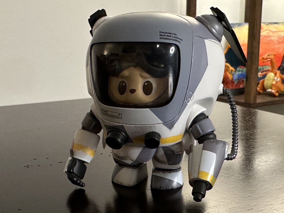 MidniteHauer's tweet photo. Labubu + Mech.. 🤔😳
I guess I’m on the bandwagon? 😂 
The Monster x Kow Yokoyama Ma. K Series. 

#Monsters #Labubu #PopMart #How2Work #MaschinenKrieger #FliegeStorm https://t.co/xJyktCpBgk