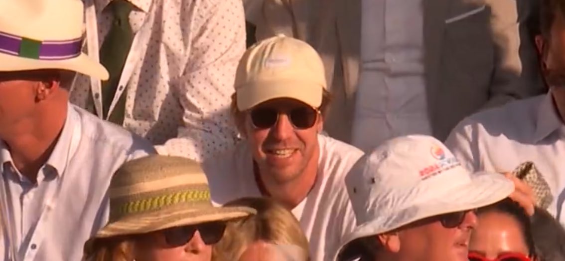 redbullbaby05's tweet image. rare Pokémon spotted 🫶🏻