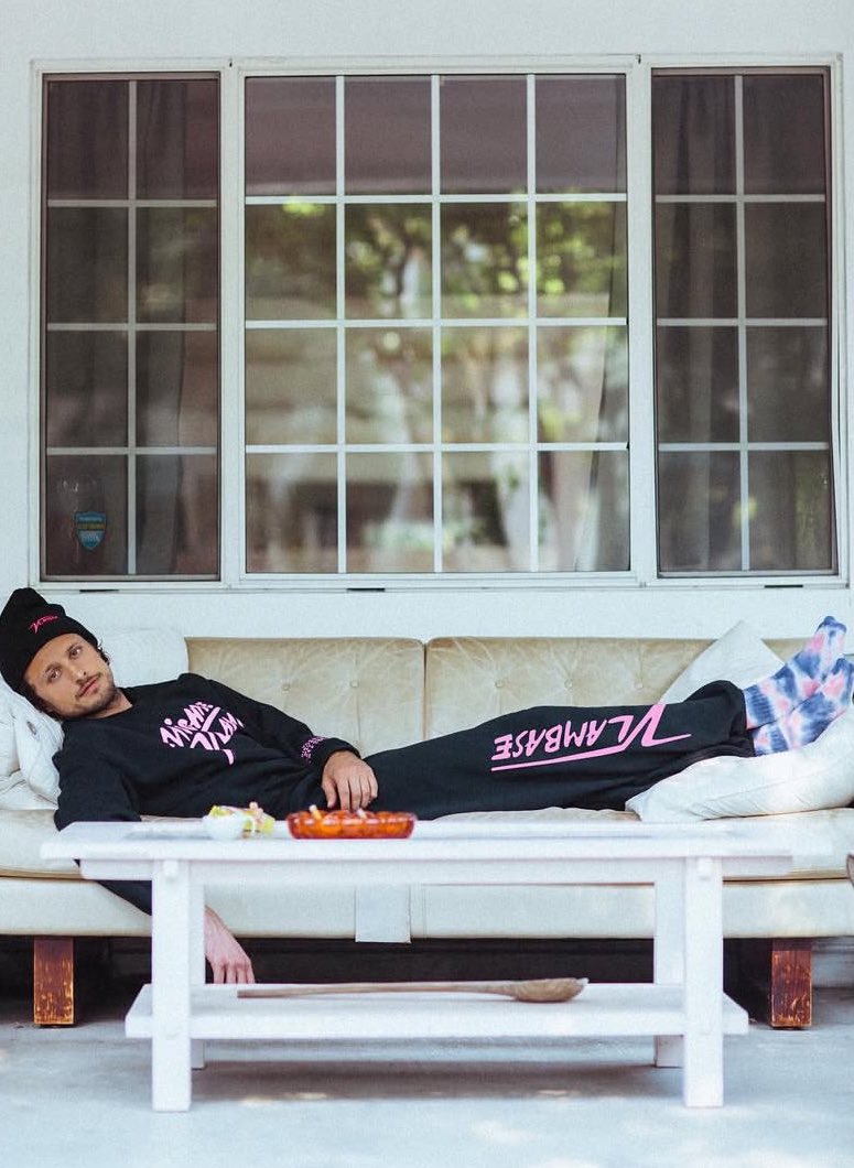 MalexNM's tweet photo. of course @MichaelVlamis looks good in #Vlambase sweatpants https://t.co/ybEL3FHrpl