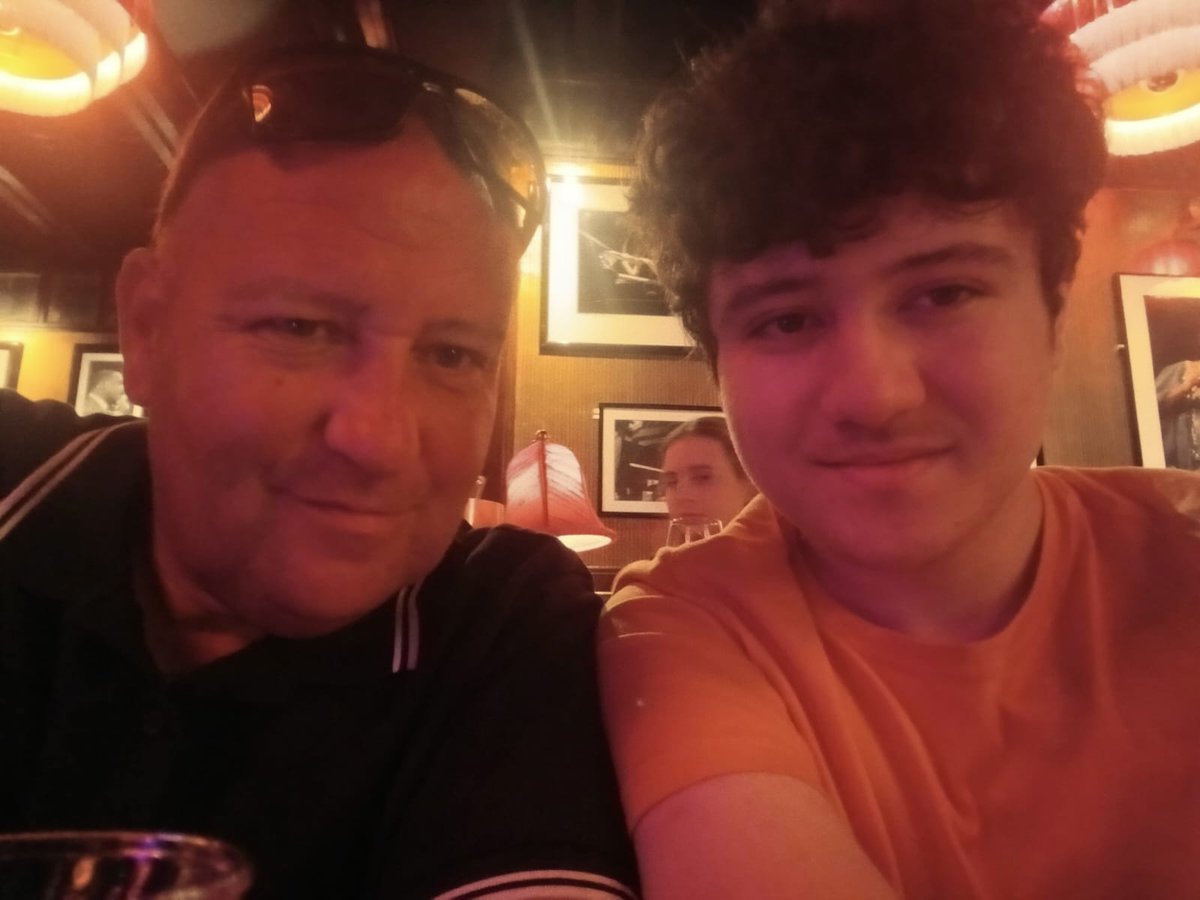 andyching's tweet image. Happy 18th boy 🍺