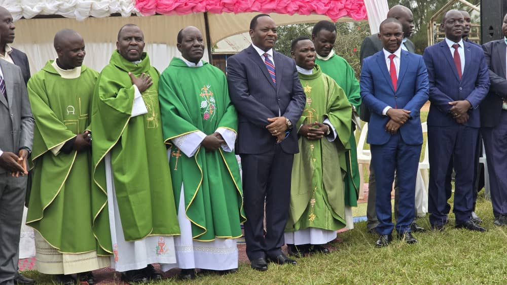MathiasMpuuga's tweet image. I joined parishioners of Luvule in Masaka Diocese for the Sunday Mass, and a fundraising drive for Shs 1.5billion for the construction of a new Parish Church.