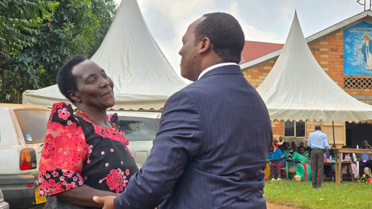MathiasMpuuga's tweet image. I joined parishioners of Luvule in Masaka Diocese for the Sunday Mass, and a fundraising drive for Shs 1.5billion for the construction of a new Parish Church.