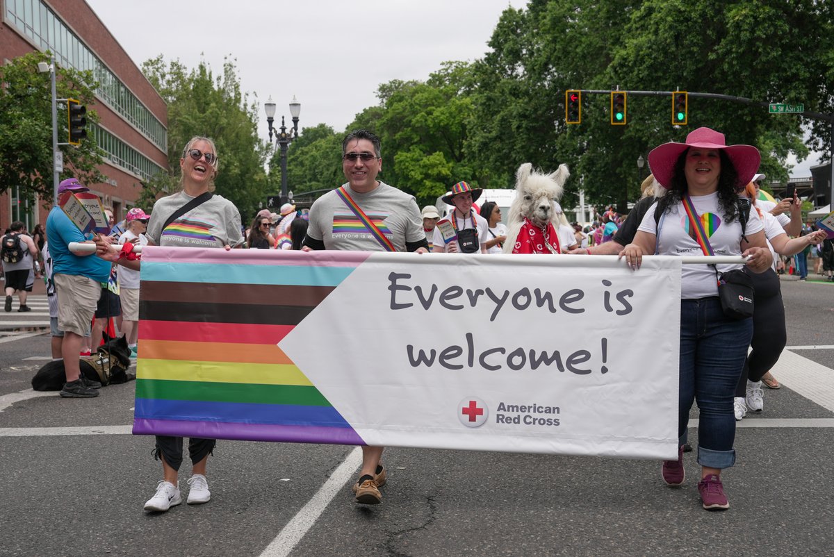 RedCrossCasc's tweet image. Mark your calendars... only one week until the Portland Pride Parade! Watch us from the sidelines as we march through the streets of downtown Portland with our furry friend Caesar the No Drama Llama! 🦙 🌈