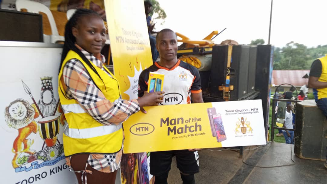 𝑴𝑻𝑵 𝑲𝒂𝒃𝒐𝒅𝒆 𝑻𝒐𝒐𝒓𝒐 𝑲𝒊𝒏𝒈𝒅𝒐𝒎 𝑨𝒎𝒂𝒔𝒂𝒛𝒂 𝑻𝒐𝒖𝒓𝒏𝒂𝒎𝒆𝒏𝒕 2025.
Mwebale kwija mubwingi kusagika Amasaza ganyu!
📌 Kibiito SS Playground, Bunyangabu.
Mwenge y'amatemba mutabaruke!