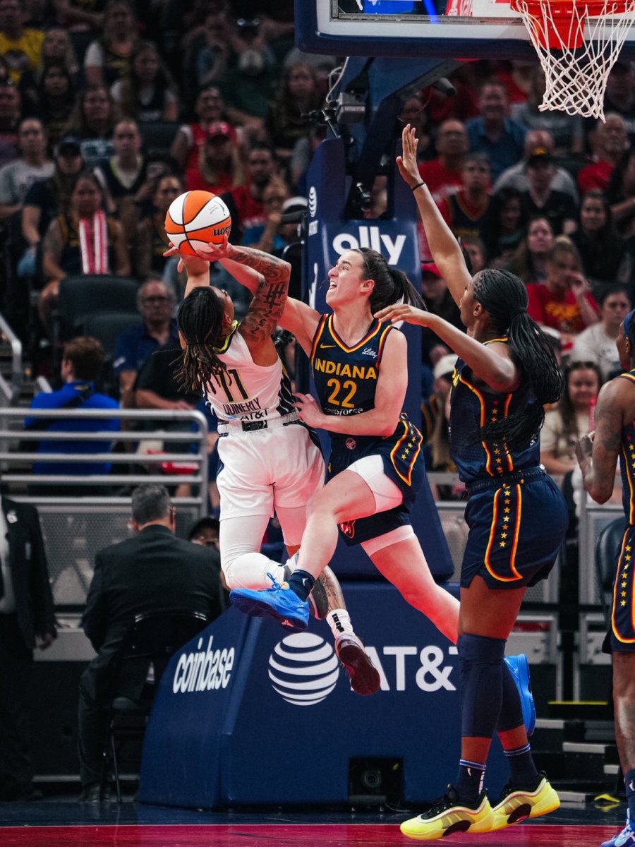 Hang it in the Louve.