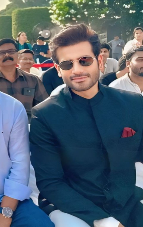 Sukoon_Auraap's tweet image. #Karantacker &amp;amp; #KrystleDsouza 
Chemistry ✨✨✨😢😢Allah kya soch ke ki chemistry tordi acchi hi hai Allah sonch but I can't forgave forgot them SubhanWabehiamdi #KryAn
#KaranKrystle