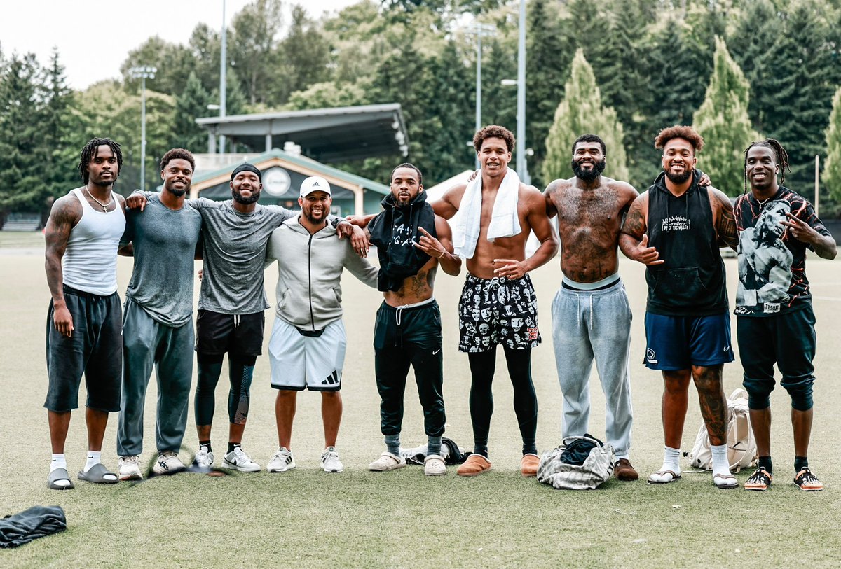 When they talk about Football in the state of Washington you can’t do it without mentioning FSP!

Just a bunch of guys from the small upper left state that stayed true to the grind and made it to the NFL! We call this the 1% club! But we seen a lot! #HomeTeam #TheCulture