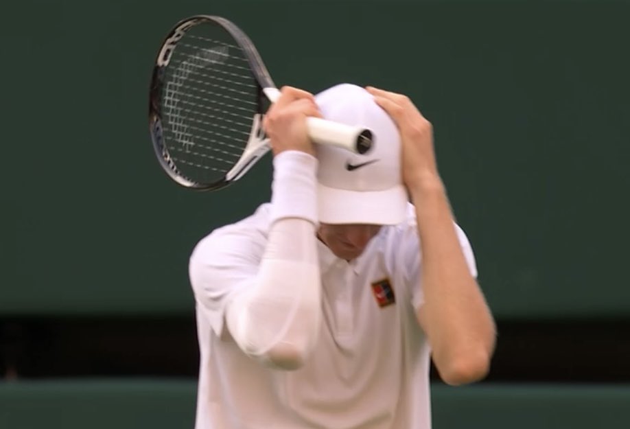berrelovers's tweet photo. SIAMO CAMPIONI DI WIMBLEDON STO PIANGENDO STO TREMANDO https://t.co/mjMrXehgq7
