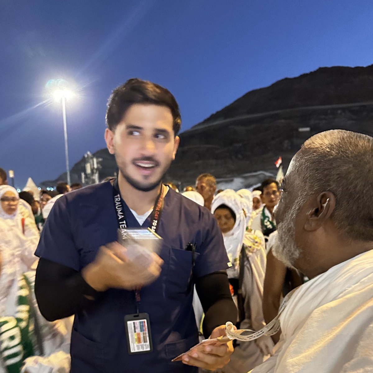 رائد tweet media