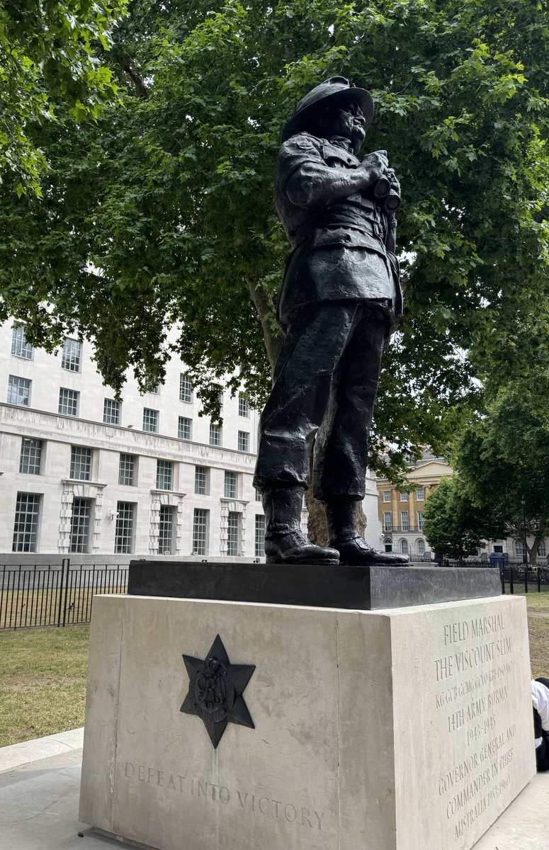The statue of Field Marshal William Slim in Whitehall, London. Known as “a soldier’s soldier”, he commanded the Fourteenth Army during the Burma Campaign in WW2. Depicted here in jungle field dress, holding a pair of binoculars. The plinth has plaques representing the Burma Star.