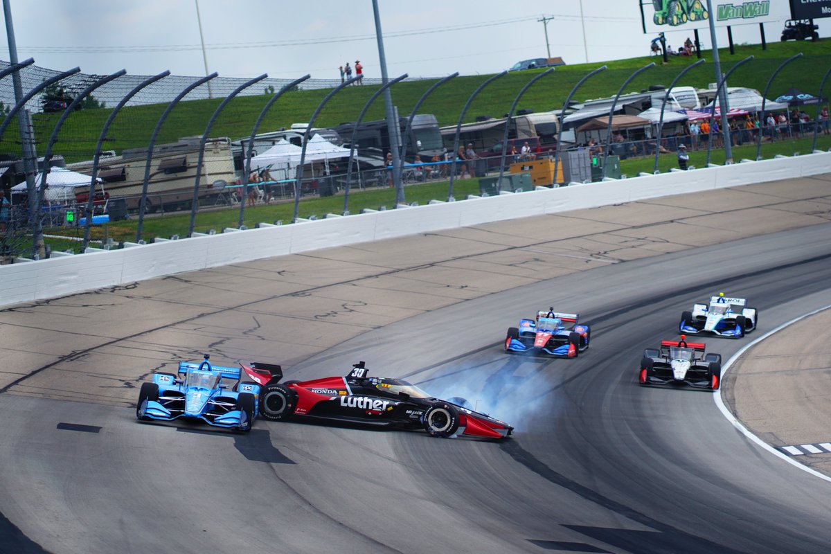 KevinDMotors's tweet image. That was an exciting first incident!

McLaughlin and DeFrancesco spun right towards my position. I got a few final photos as I ducked out of the way.

@jshbutcher and Ian Gibbs seen jumping out of the way in the final photo. All of us were fine.

#IndyCar #IndyCarAtIowa