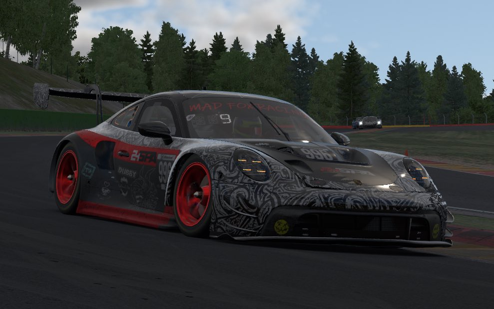 Congrats to the Red team for bringing the car from p46 start, all the way to finish p9! Fantastic driving from all the drivers!