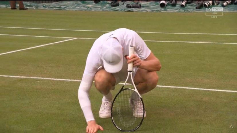 hiarett_'s tweet photo. ANDIAMO
#Wimbledon #sinnervsalcaraz #Wimbledon2025 https://t.co/QTwFu55j37