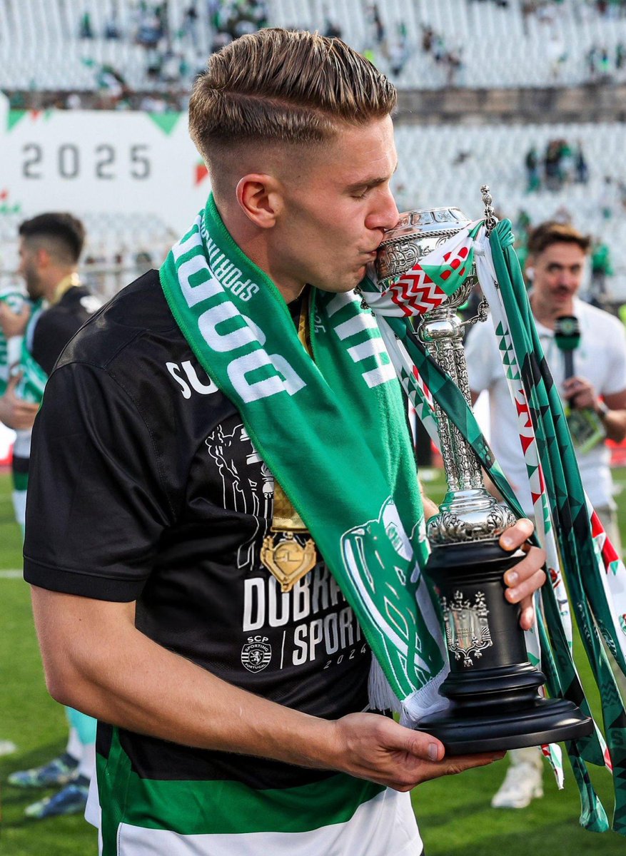 🚨L'accord entre Arsenal et le Sporting pour Viktor #Gyokeres se rapproche après de nouveaux contacts aujourd'hui.

#Arsenal est maintenant prêt à se rapprocher de € 70m plus € 10m de plus comme le souhaite le Sporting.

[<a href="/FabrizioRomano/">Fabrizio Romano</a>]