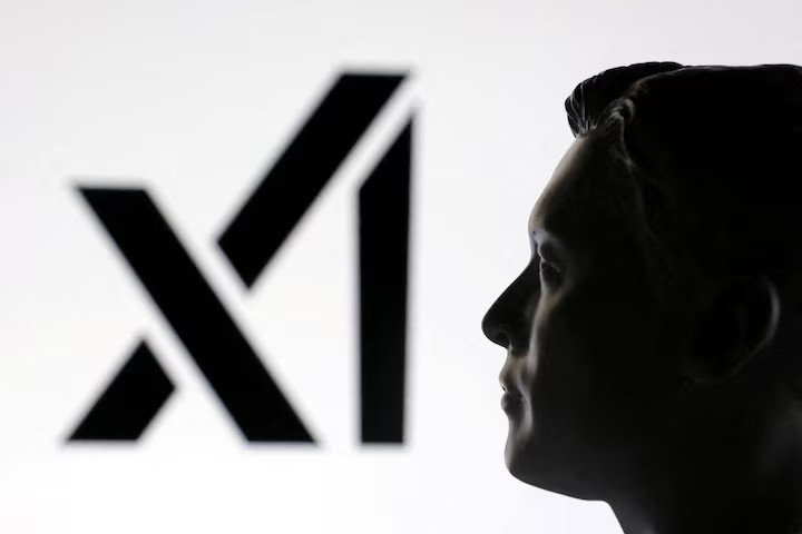 TheAIForge's tweet photo. SpaceX Boosts xAI with $2 Billion Investment!

SpaceX is investing $2B in xAI as part of a $5B funding round! This accelerates our commitment to advancing AI's transformative potential across industries. Expect more innovation ahead. https://t.co/C6pRDMLywT