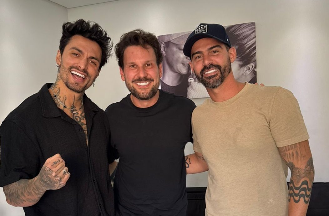 Renan 💋 tweet media