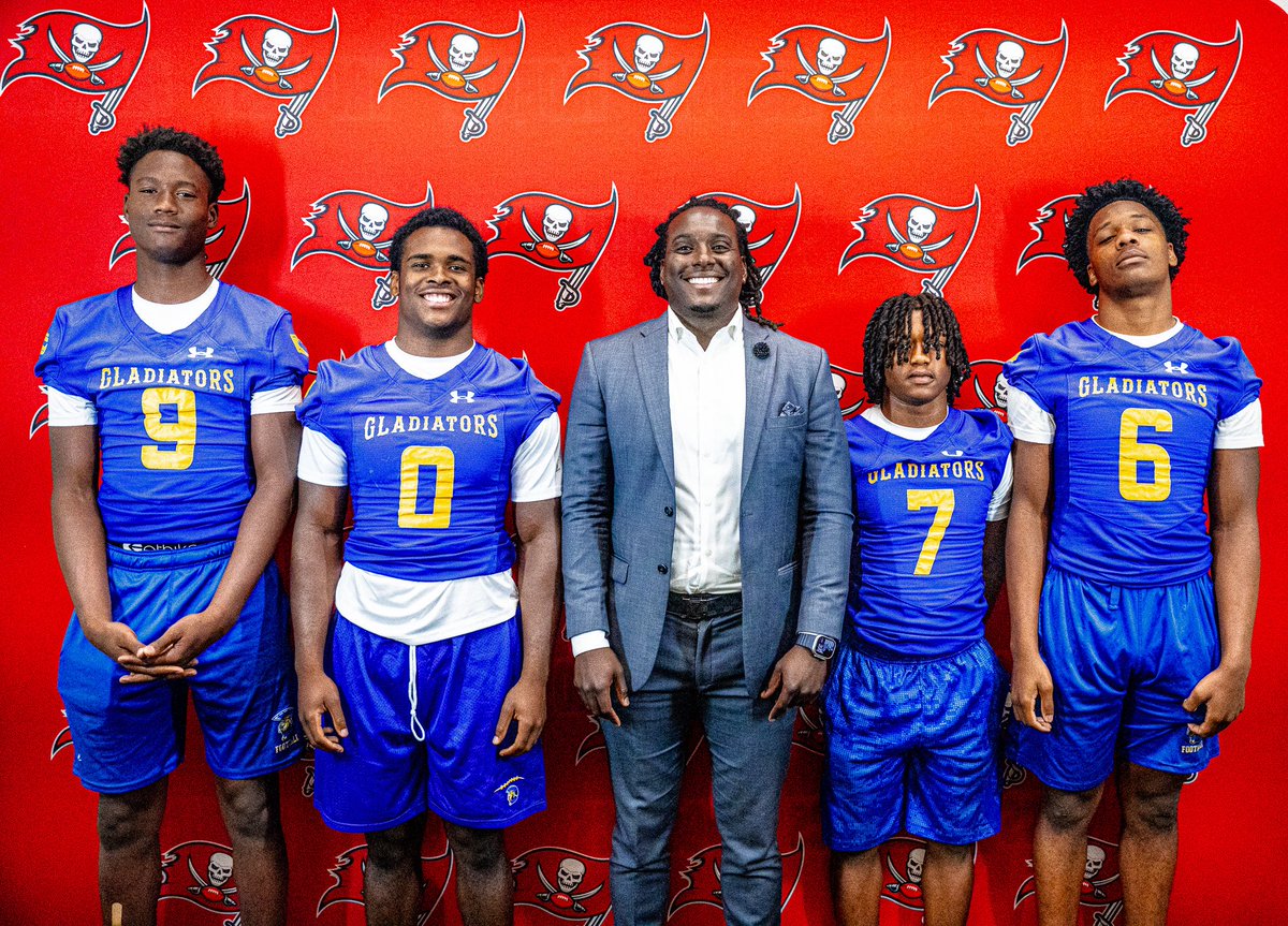BIGHITSLIVE (@bighitslive) on Twitter photo <a href="/JCgibbsfootball/">Gibbs Football Program</a> in the house for <a href="/BucsFoundation/">Tampa Bay Buccaneers Foundation</a> and <a href="/FlaHSFootball/">FloridaHSFootball.com</a> highschool media day! <a href="/JCgibbsfootball/">Gibbs Football Program</a> in the house for <a href="/BucsFoundation/">Tampa Bay Buccaneers Foundation</a> and <a href="/FlaHSFootball/">FloridaHSFootball.com</a> highschool media day!