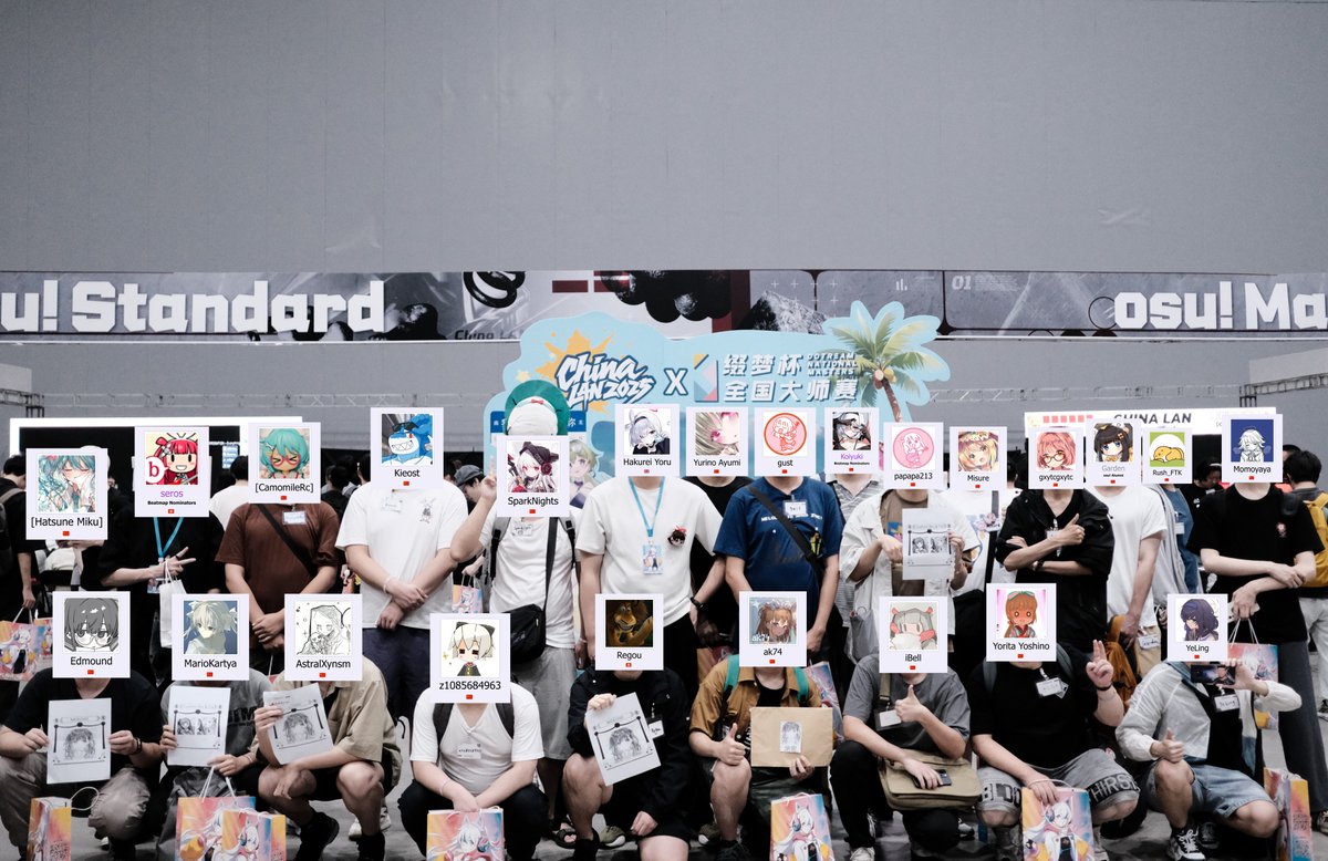 serocious's tweet image. Thank you everyone at ChinaLAN!!!!

also credits to @RAIRlKU for taking our pic with mrekk and thank you both for taking such a long trip over to here